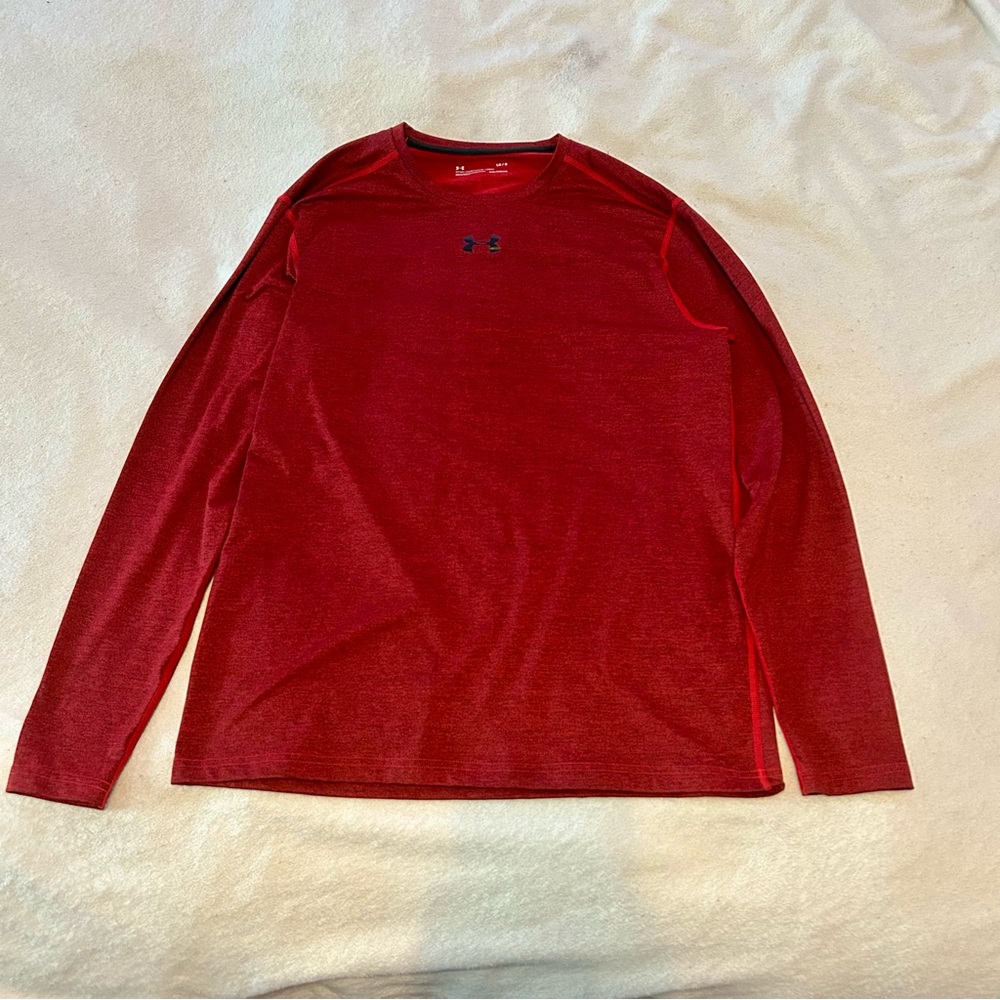 Large Under Armour Men's Crimson Long Sleeve Tee
